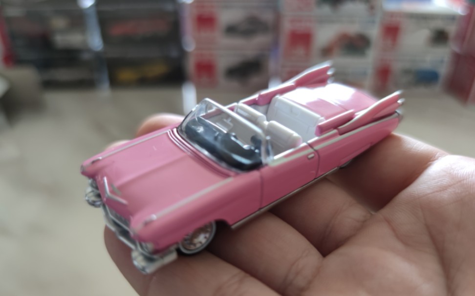 tomy多美卡小车开箱测评-tp25凯迪拉克敞篷跑车