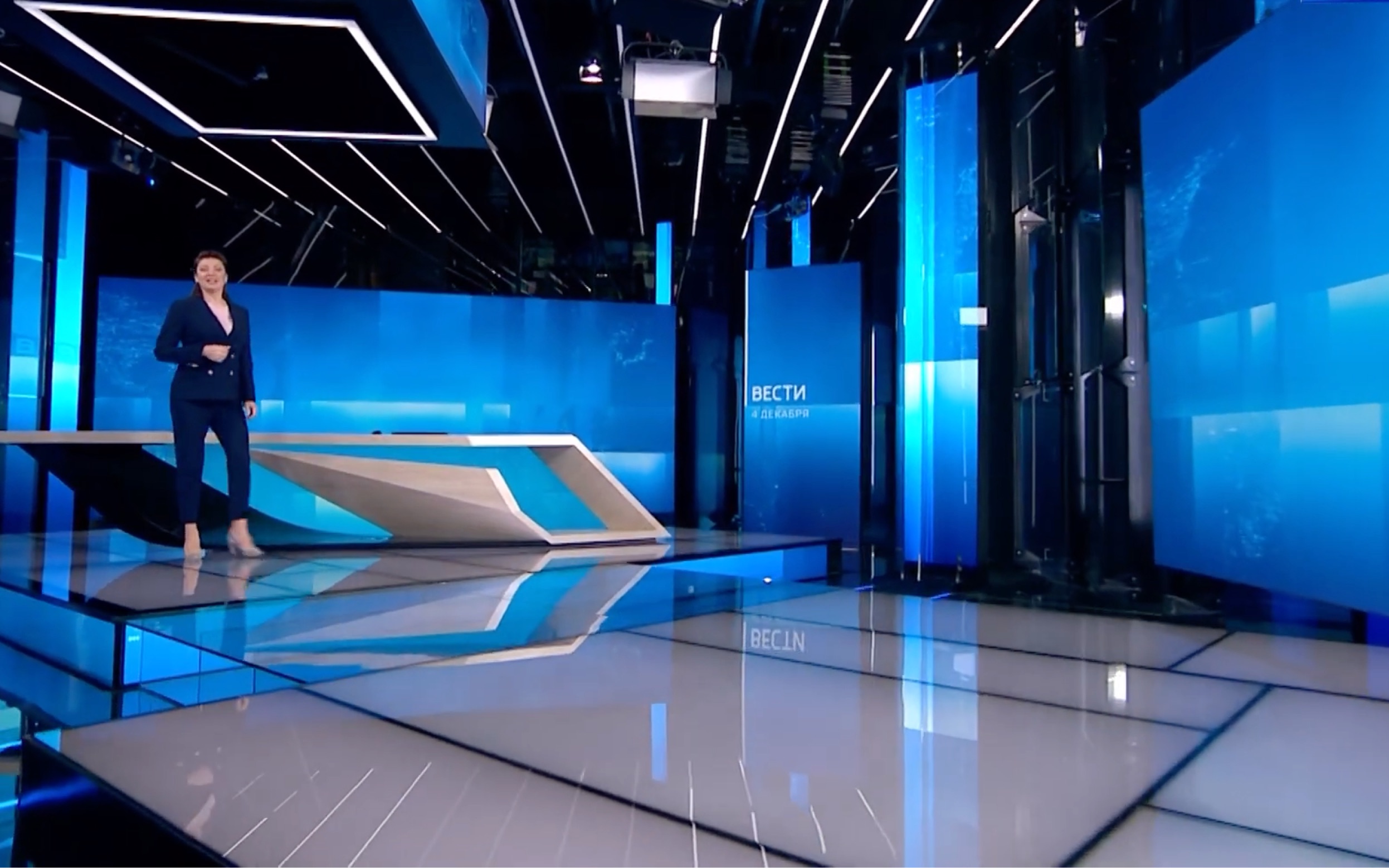 【音乐】玛丽亚·希特尔 在演播室里来回走动一分十一秒|《消息》开始