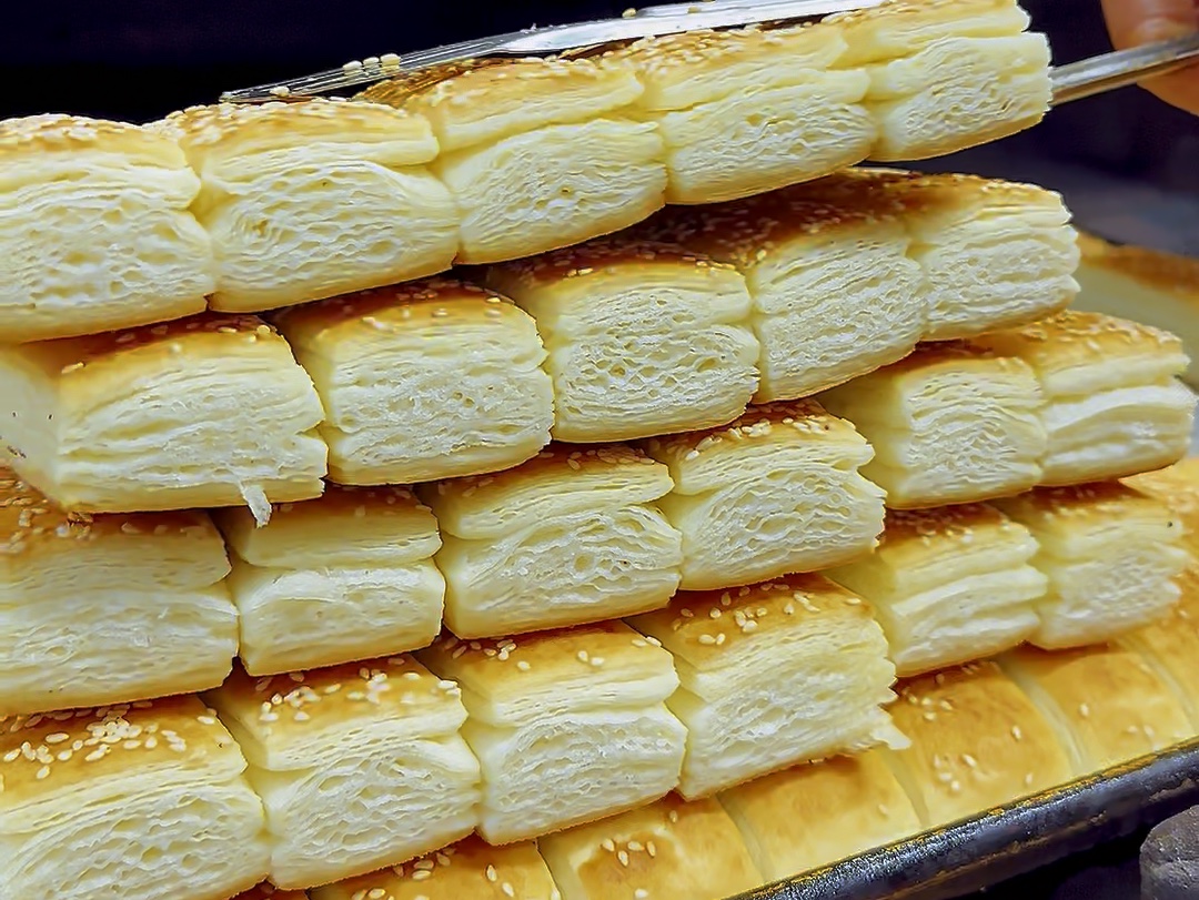 香掉牙千层饼,外焦里嫩