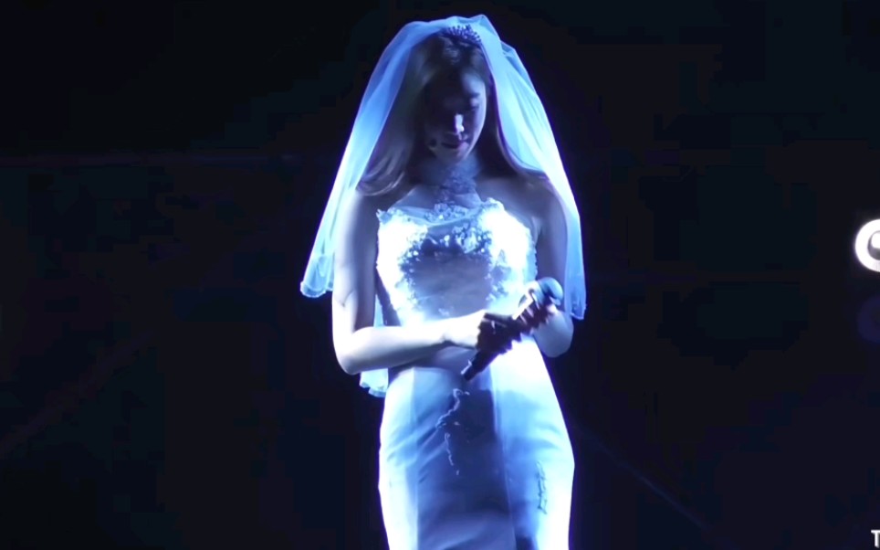 【咸恩静】那年,她一袭婚纱嫁给了中困