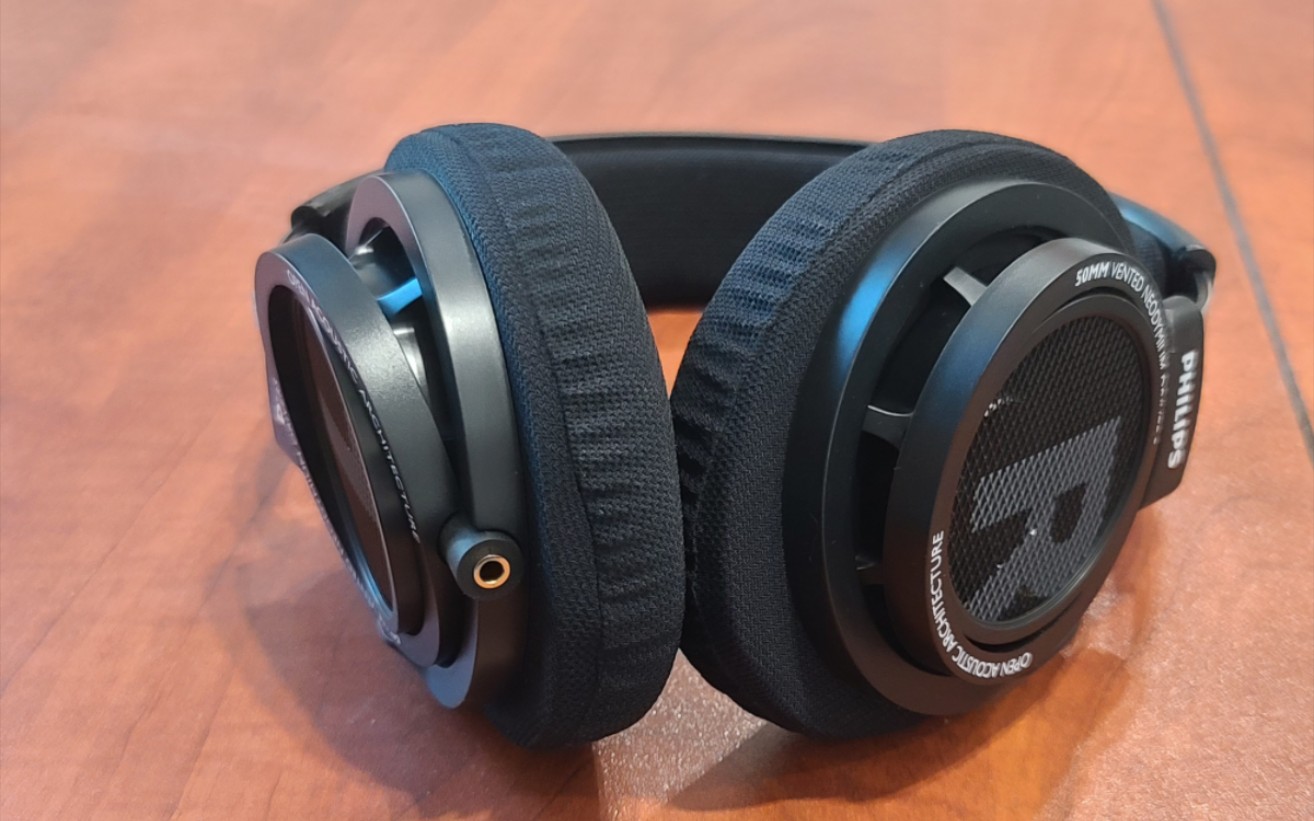 百元性价比之王 飞利浦shp9500 hifi监听电竞耳机开箱