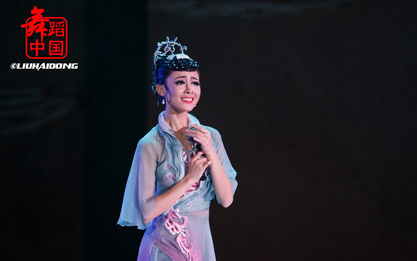 华宵一在北舞甲子之叙点绛唇