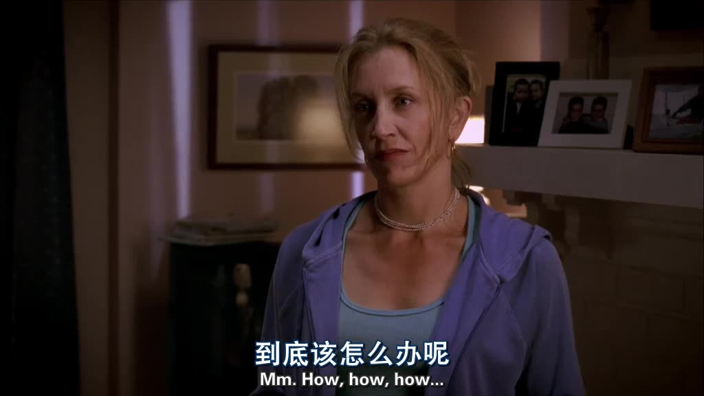 绝望的主妇5集下扎克告诉她他知道玛丽自杀的原因6