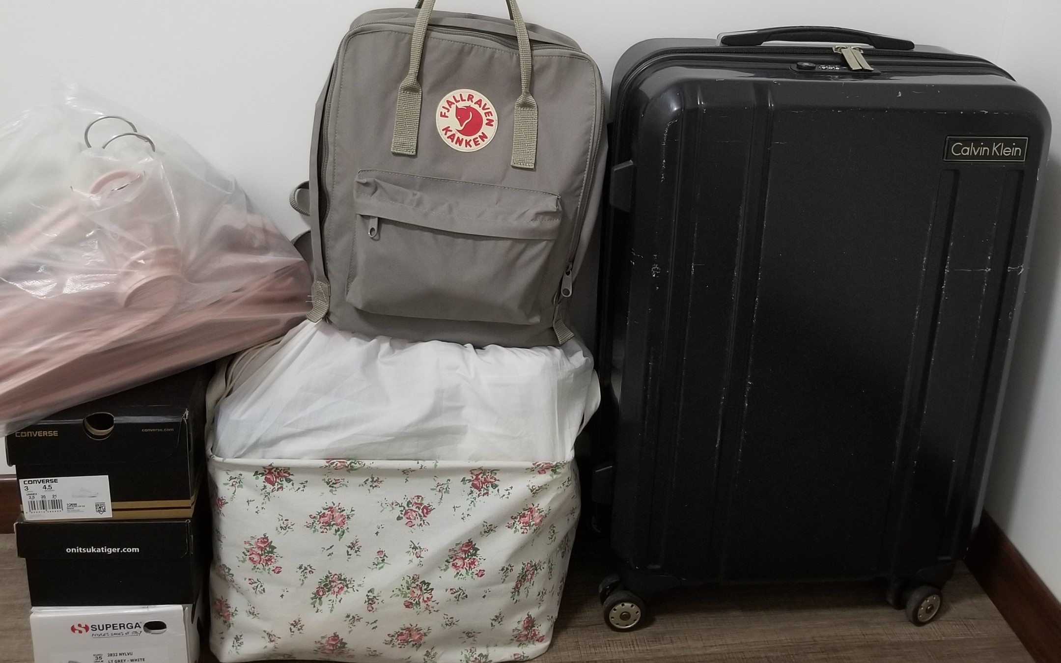 大一开学我都有什么行李