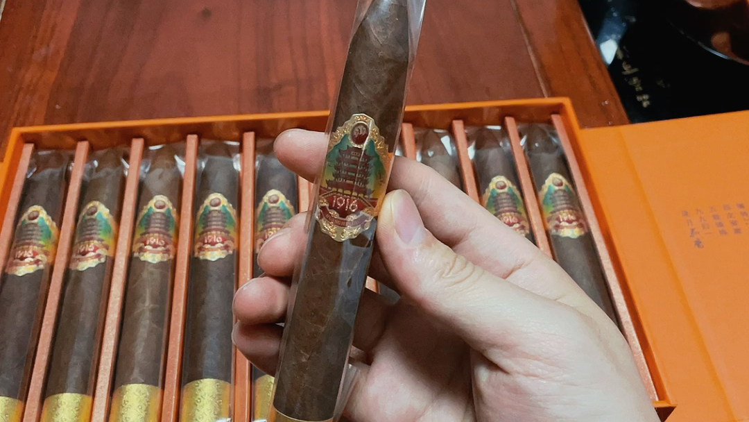 黄鹤楼雪茄雪之梦六号