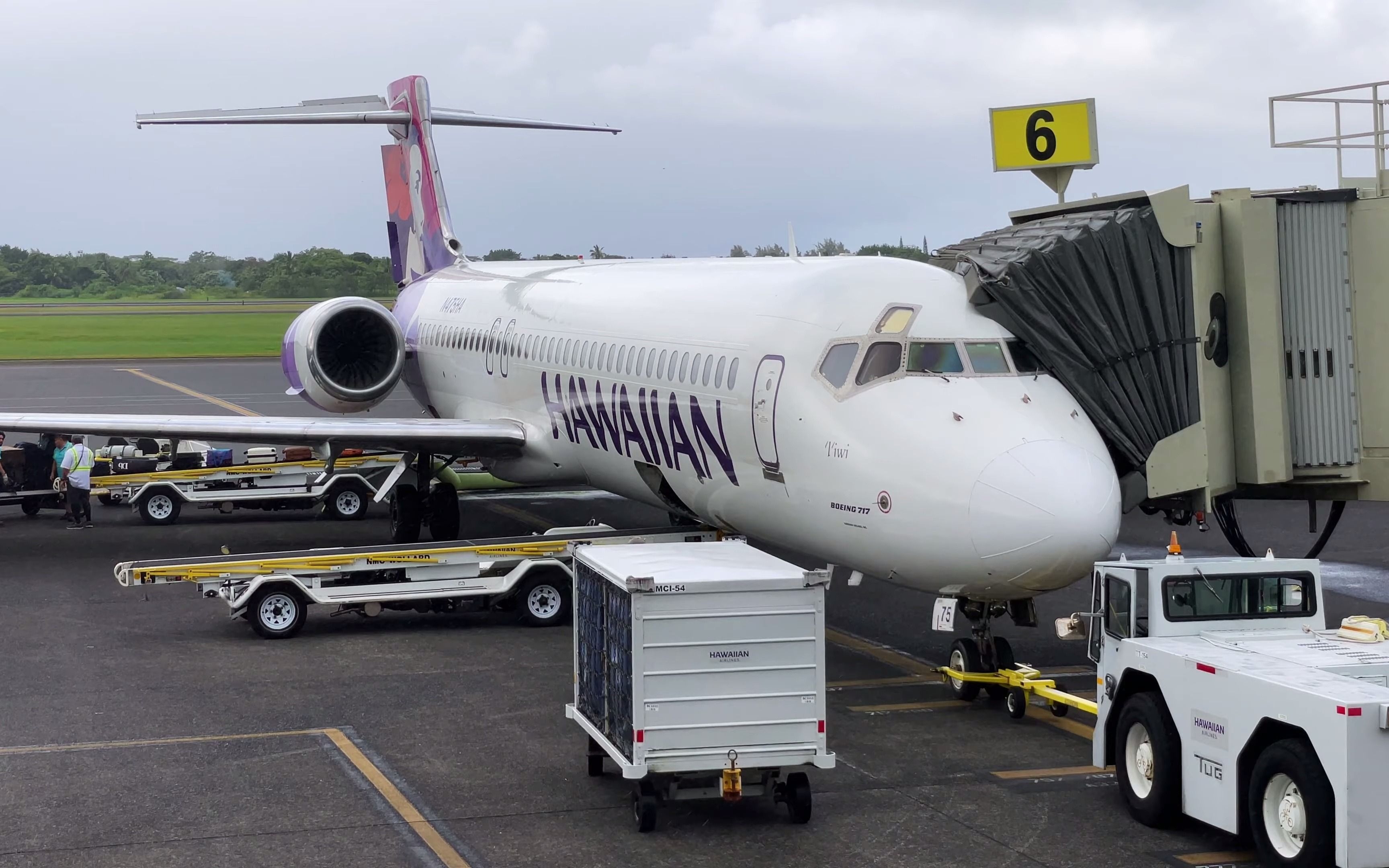 【4K】延时摄影 – 夏威夷航空 – Boeing 717200 — 地面服务哔哩哔哩bilibili