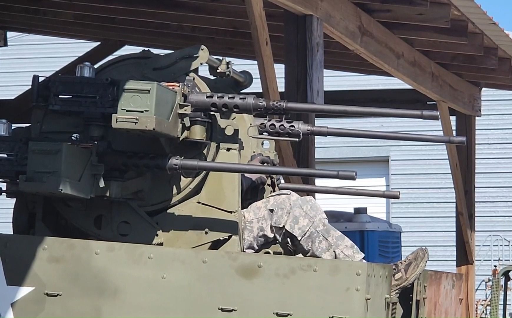 美国quad 50(m45)防空机枪塔军方录像和靶场实弹射击 合集