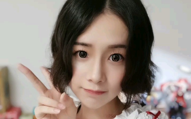 轩墨宝宝79早期经典可爱短发 勾指起誓79第一期