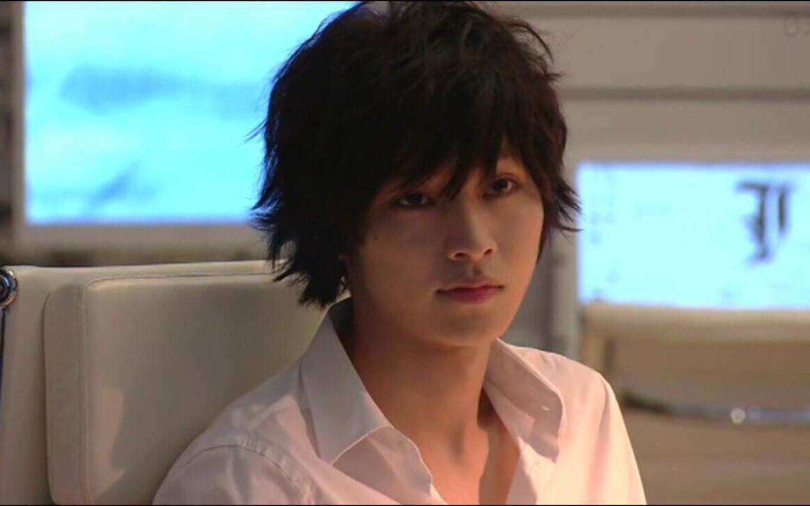 【山崎贤人】舔屏向黑色小本本剪辑_电视剧相关_电视剧_哔哩哔哩