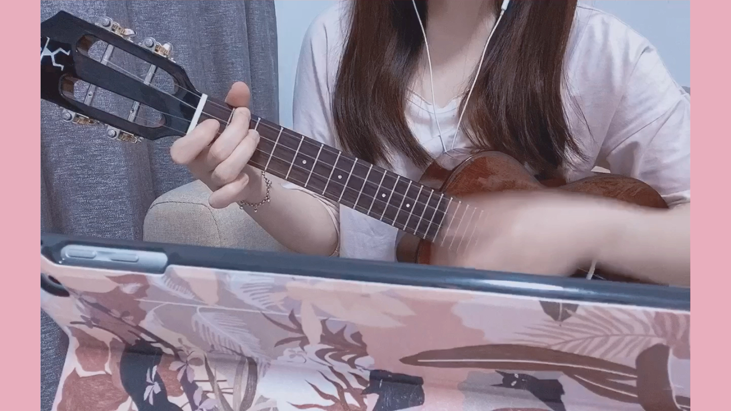 素颜-尤克里里弹唱