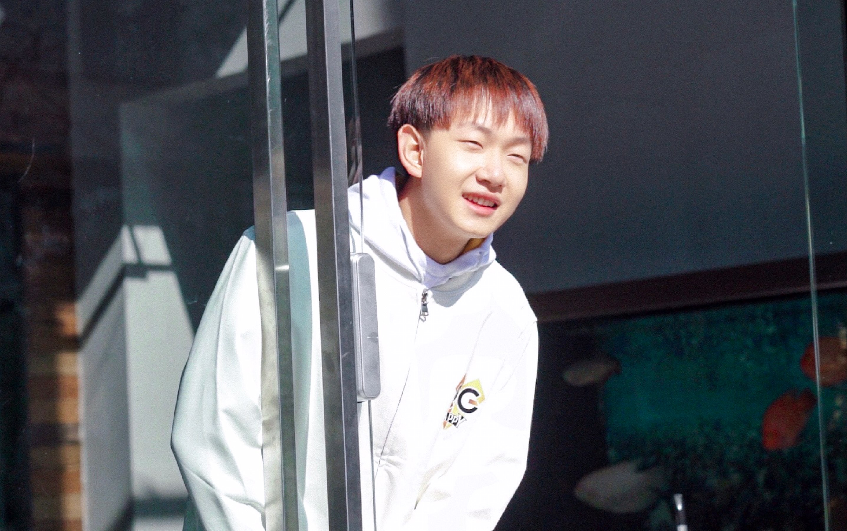 qgfly_20191217直播 超粉日超宠粉