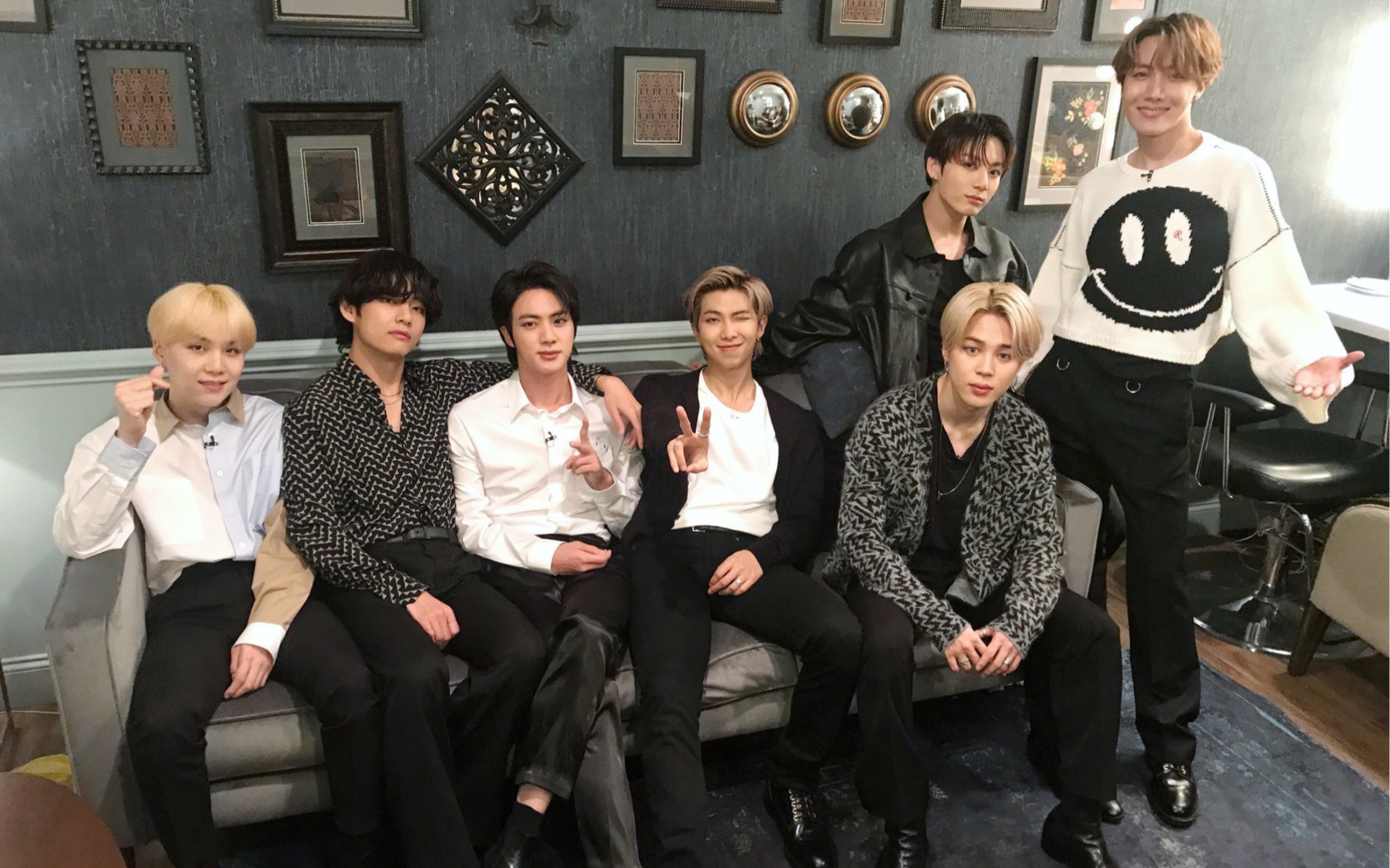 【black swan】防弹少年团latelateshow 黑天鹅首秀 开头cut 田柾国