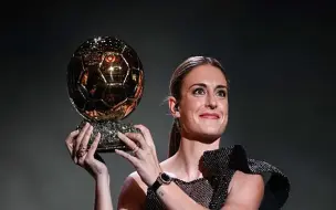 Download Video: Alexia Putellas 再次赢得金球奖 |  Alexia Putellas wins another Ballon d'Or