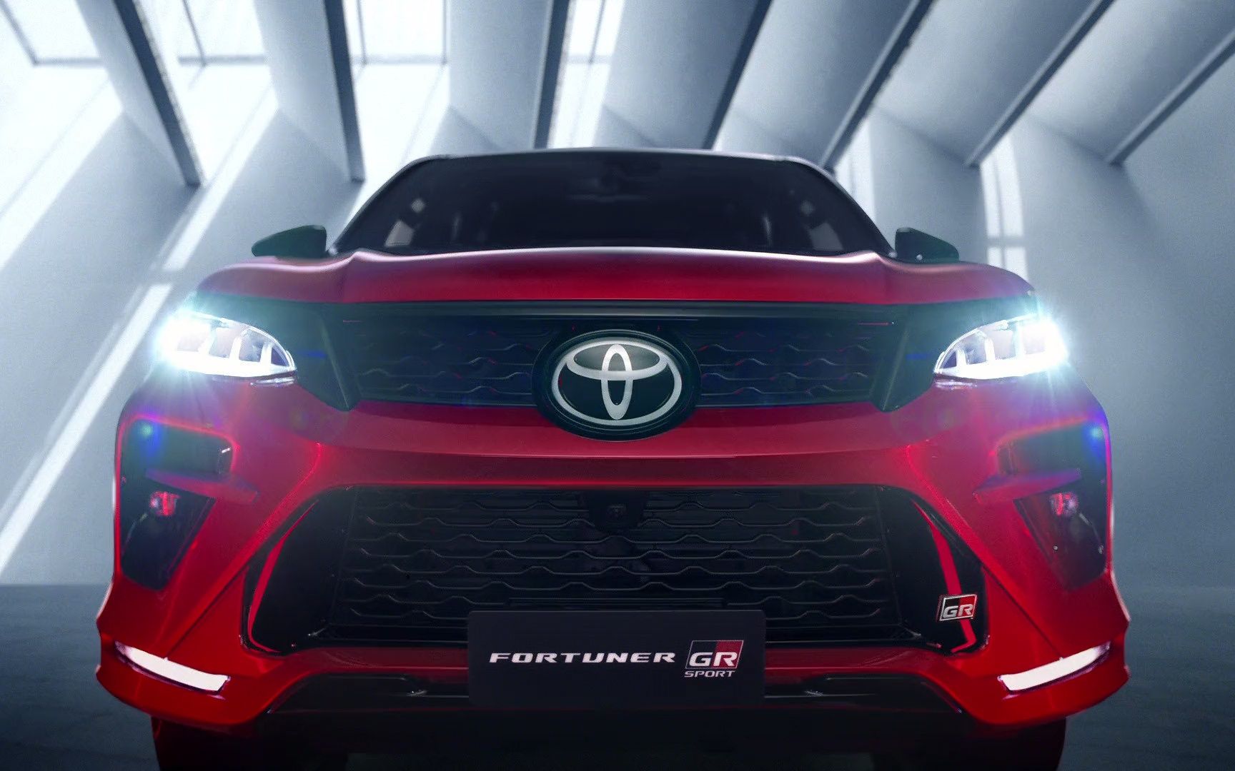 2021年丰田fortuner gr运动版泰国区30秒电视广告
