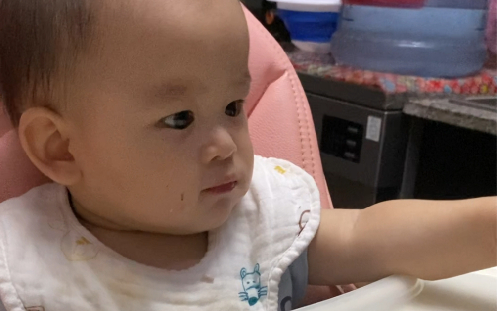 活动  麦兜兜吃饭饭