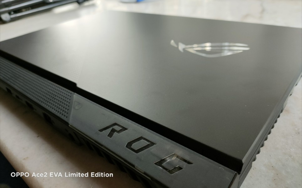 准大学生的rog枪神5plus开箱