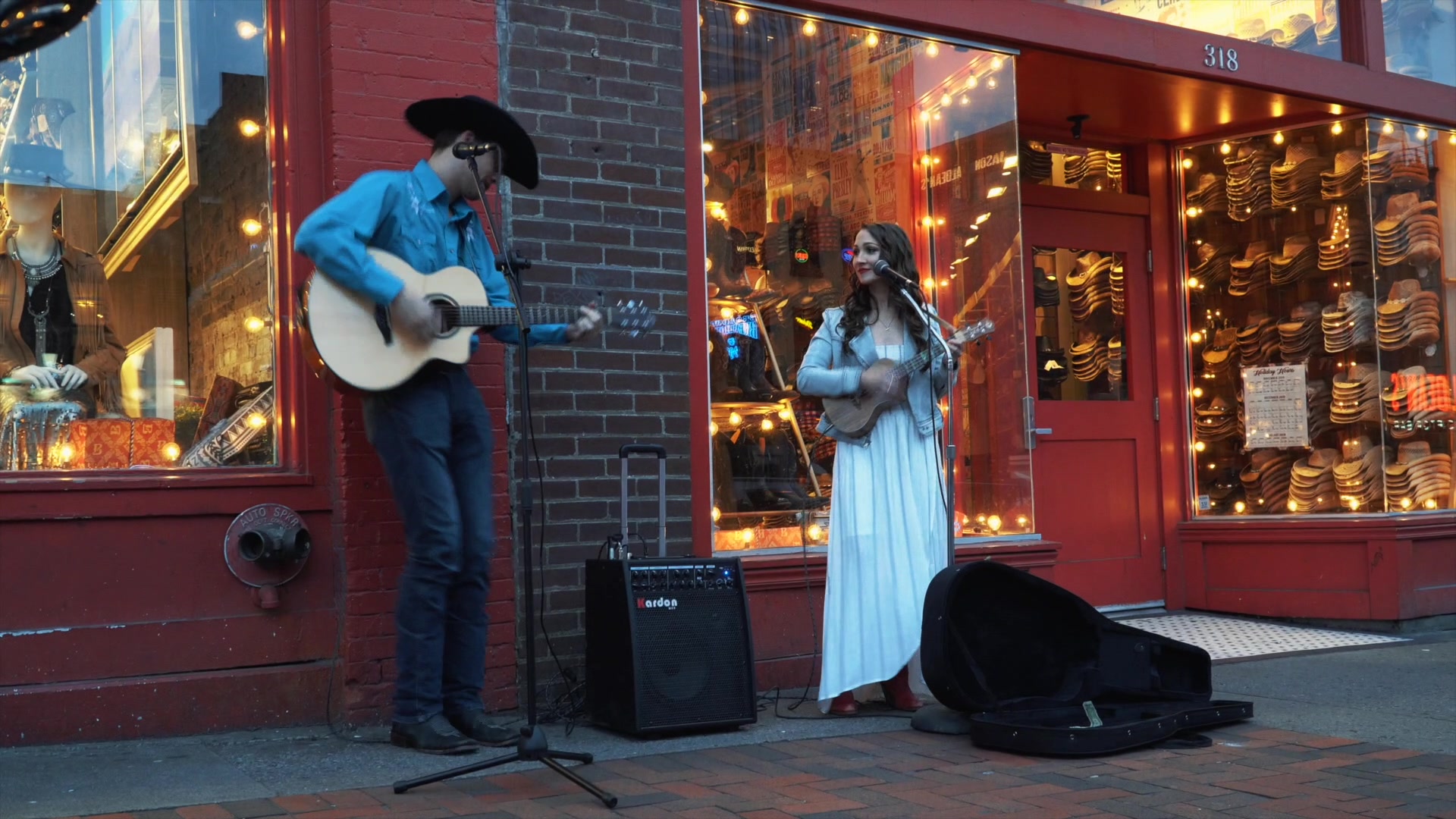 kardon卡顿大街霸sp 现场试音效果 街头吉他音箱户外弹唱