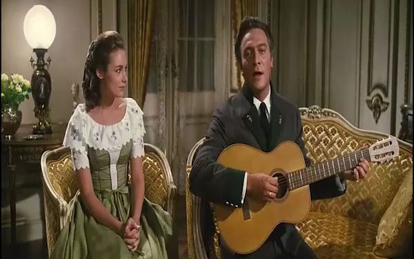 金曲草地哆来咪城堡雪绒花木偶剧孤独的牧羊人雪绒花演出音乐之声经典