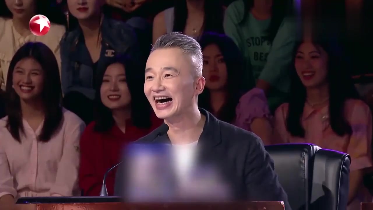 宋冠澎决赛使出"一阳指"绝活!郭德纲却不放在眼里?