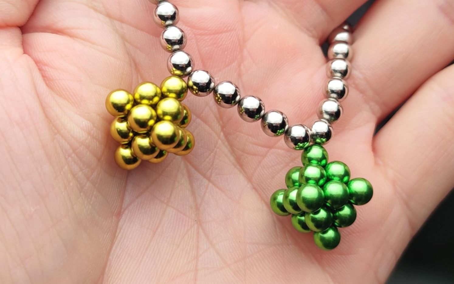 巴克球入门065 最小的正八面体 19颗 难度60%