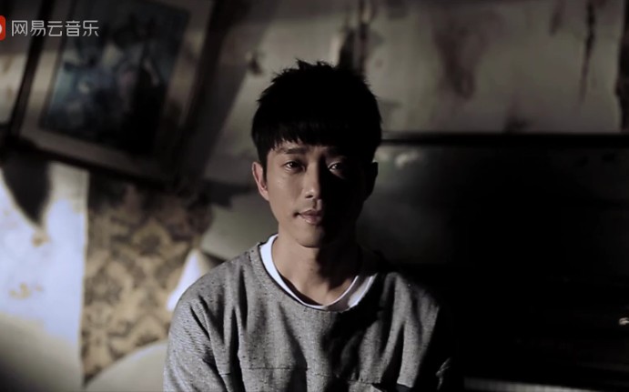 《现在你是怎样的人》张栋梁