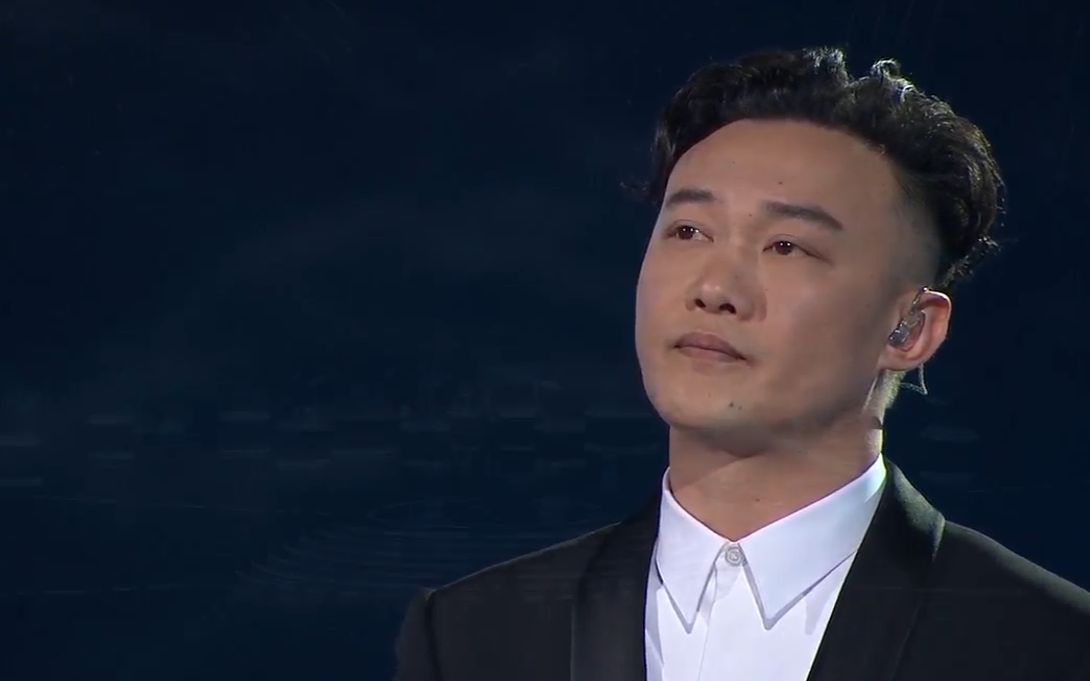 肥你个橙八号风球串烧第26届金曲奖主持人庾澄庆演唱者陈奕迅