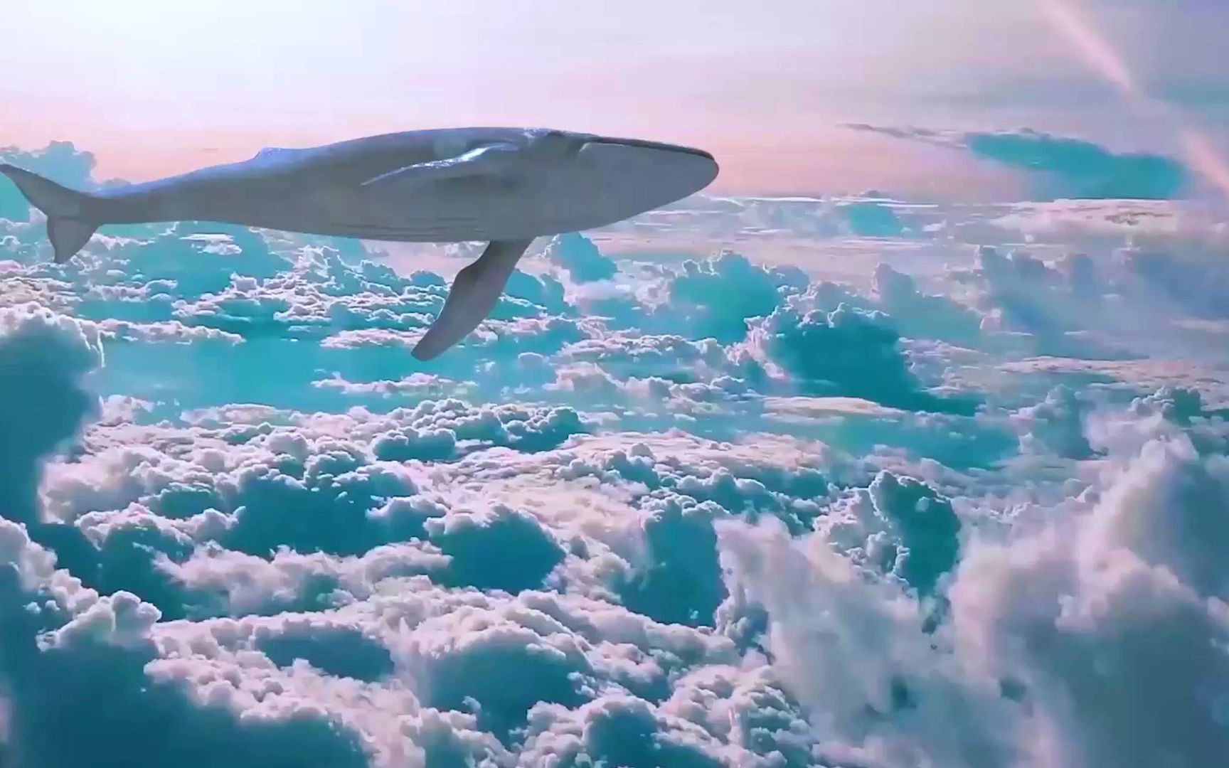 世界上每一个活着的人都是海里活着的一条大鱼人生就是航越大海