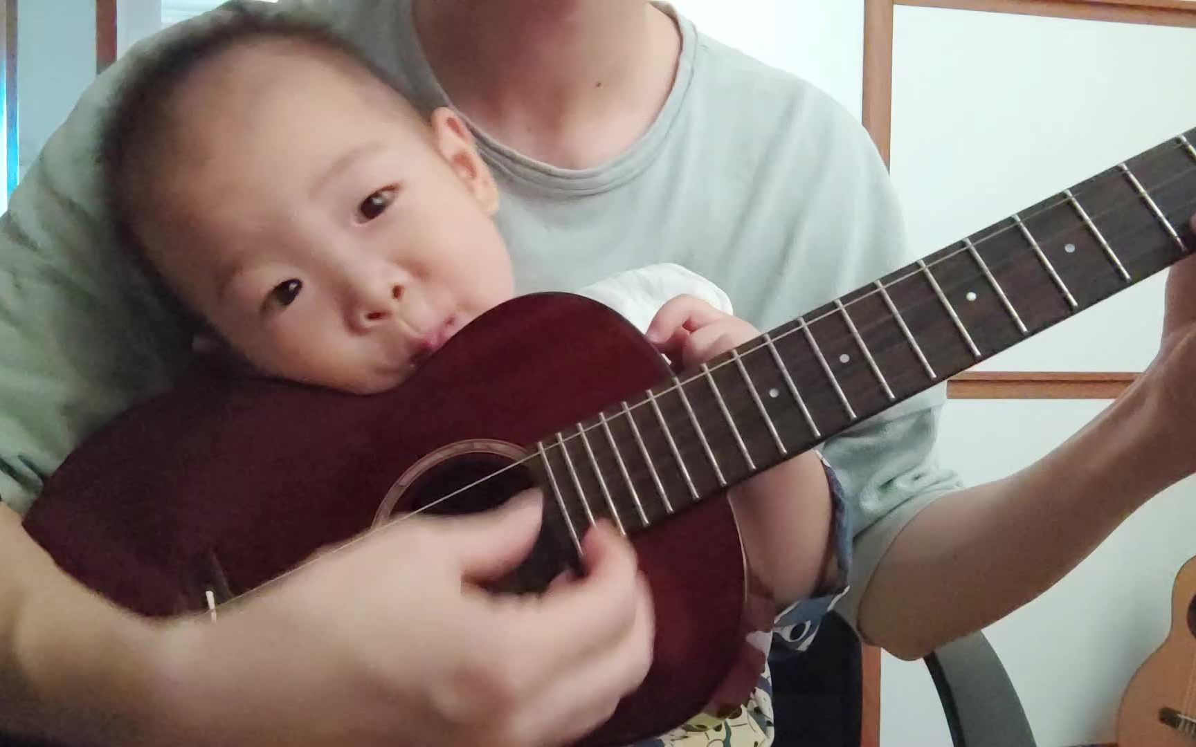 尤克里里指弹 - 无敌小可爱_哔哩哔哩_bilibili