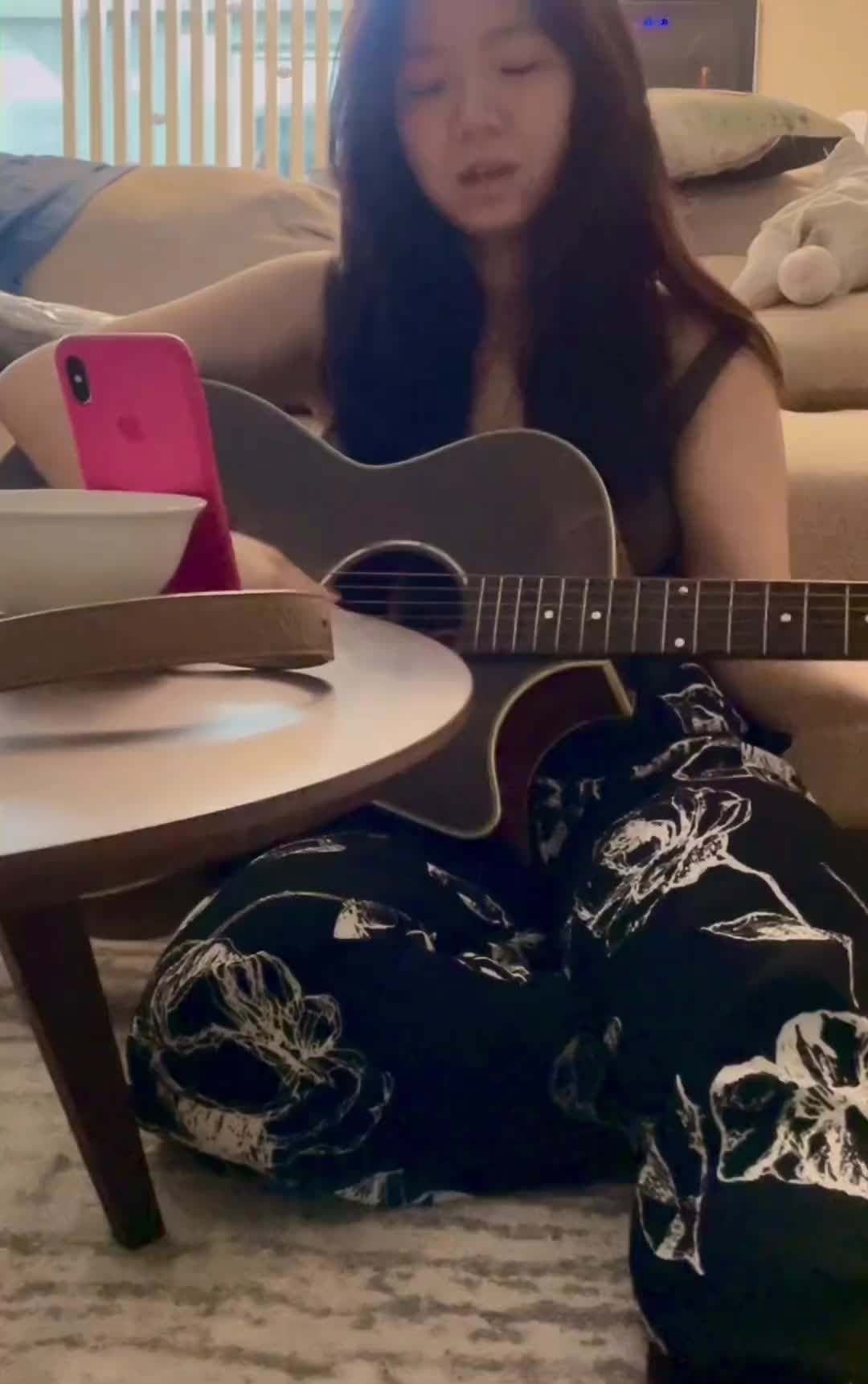 陈粒的现场真好听陈粒空空空空陈粒翻唱歌曲吉他弹唱无声卡清唱d