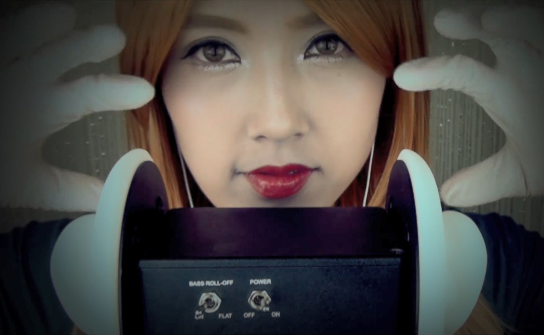 【connie asmr】无人声视觉助眠还得看我connie小姐姐-乳胶手套捏耳朵