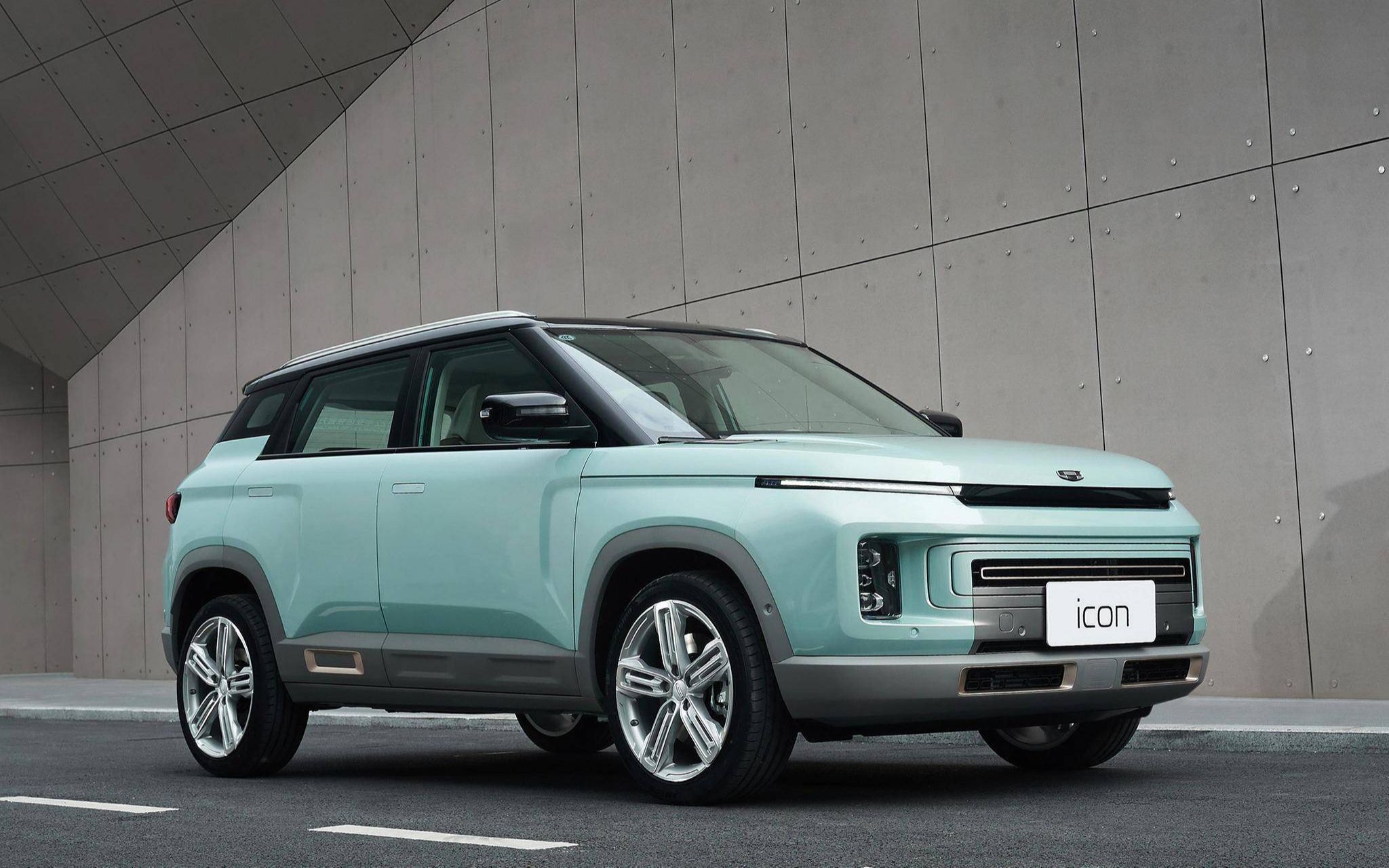 吉利icon巧克力小型suv到店实拍