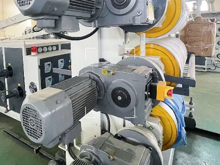 pe片材生产线设备#塑料机械设备#pe片材生产线#pe片材生产设备#设备