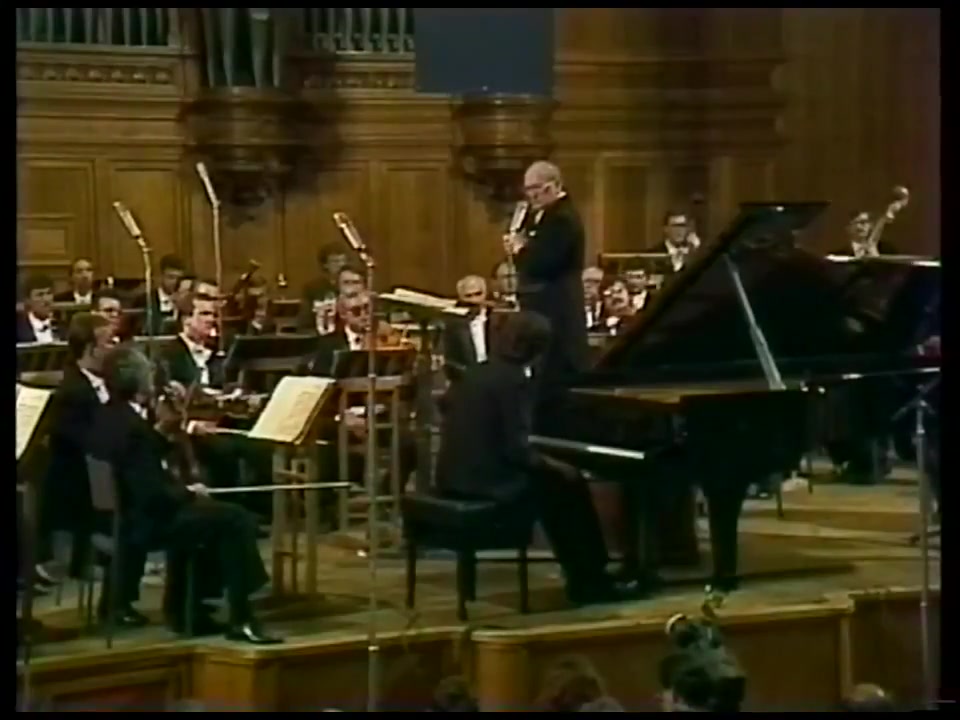 [图]【第九届柴可夫斯基比赛】Boris Berezovsky演奏 拉赫玛尼诺夫 第三钢琴协奏曲（1990）