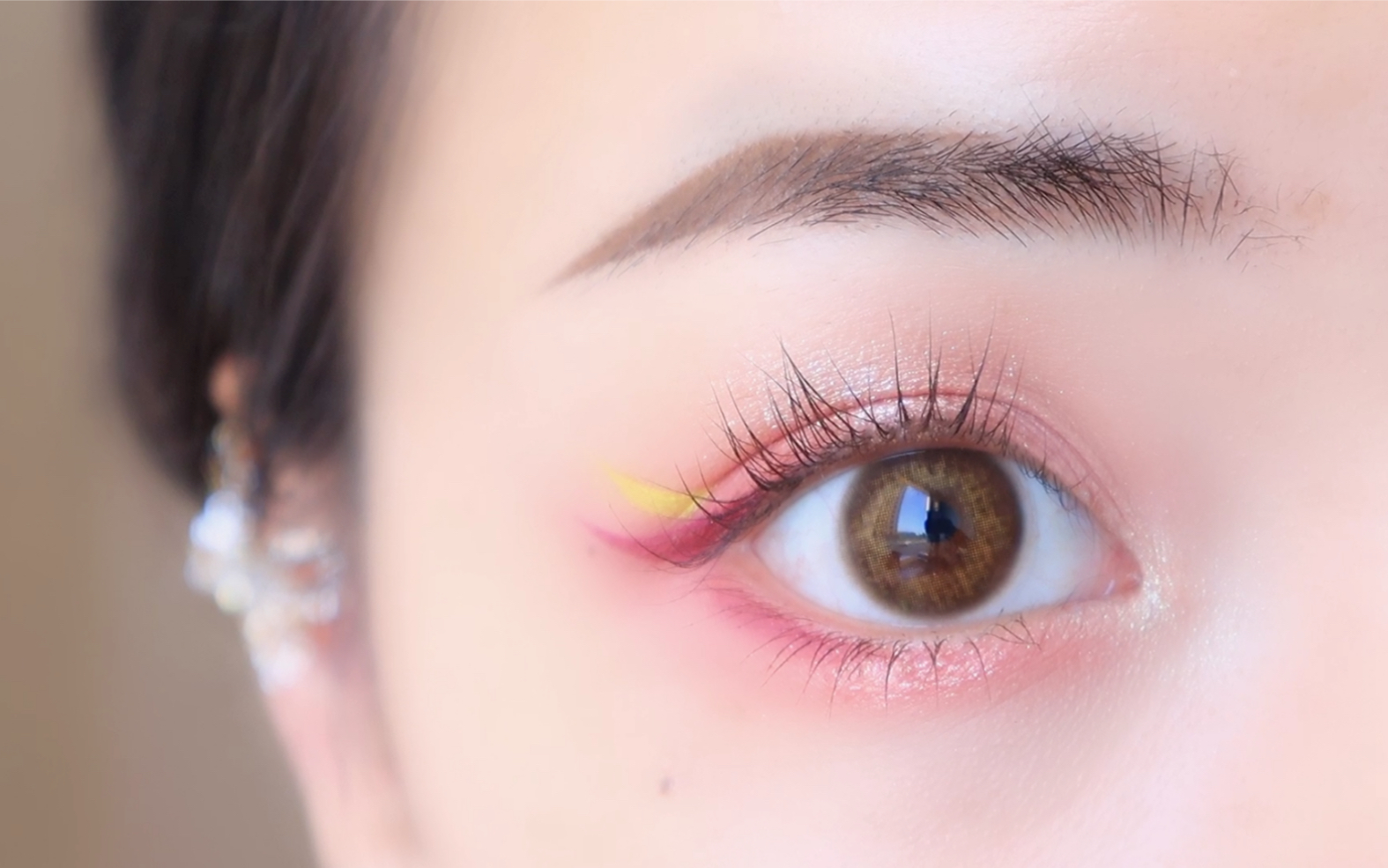 肿眼泡也可以画的粉色系眼妆