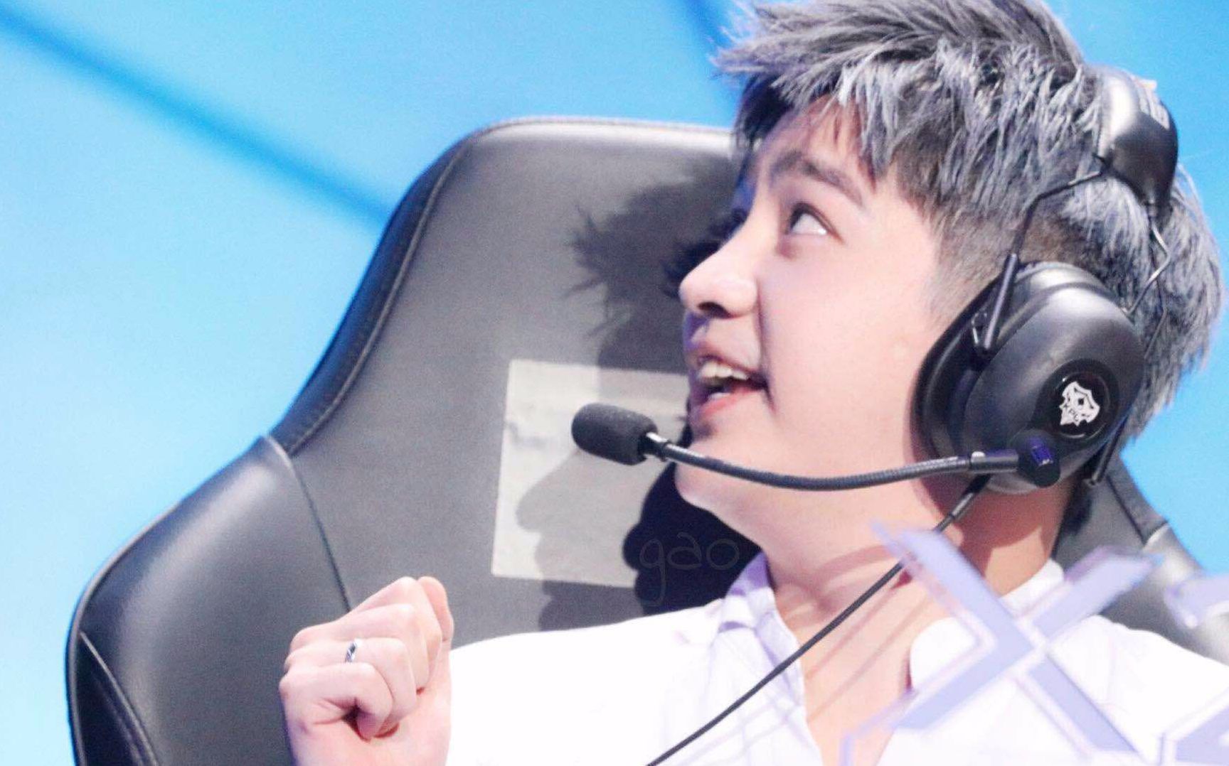 【xq丶at】阿泰 我们泰泰真可爱 bgm恋爱循环