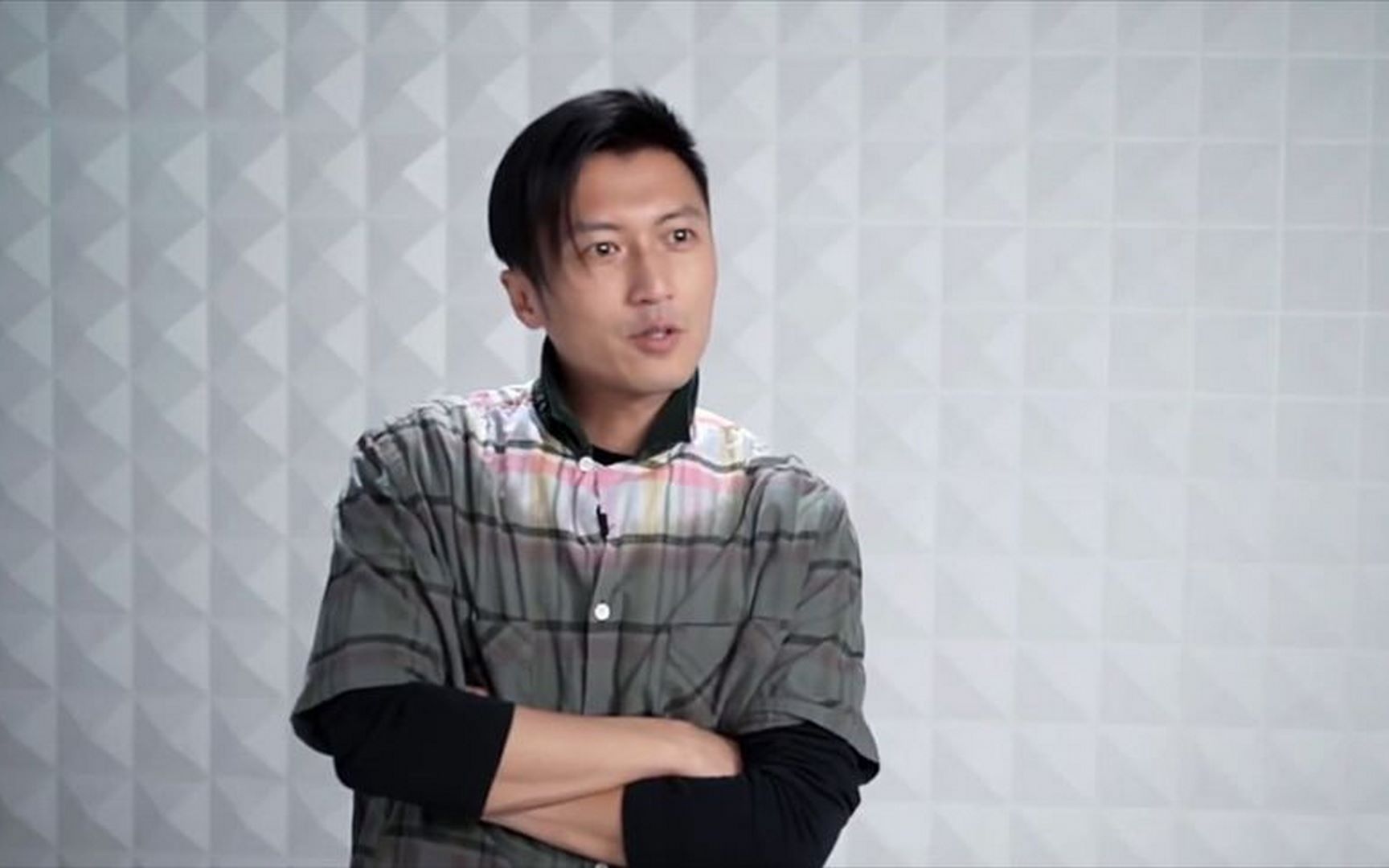 谢霆锋谈王菲现场:直言未能开花结果很遗憾,感叹人生无奈