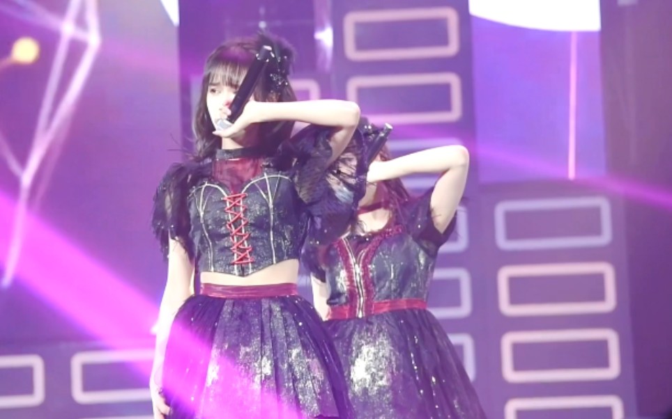 【刘念】211120 AKB48TSH三周年演唱会-黑天使直拍_哔哩哔哩_bilibili