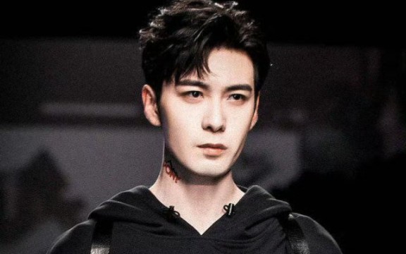 【陈星旭×pony走秀】考古必看,真的很帅09