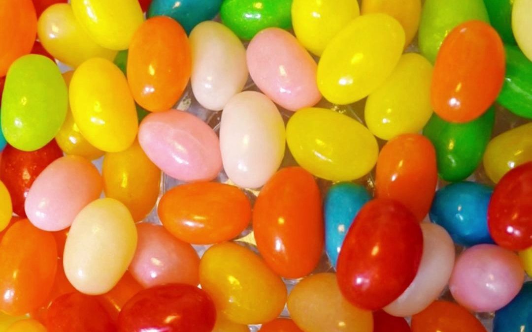 一口一把彩虹糖豆,是不是你的童年梦想?