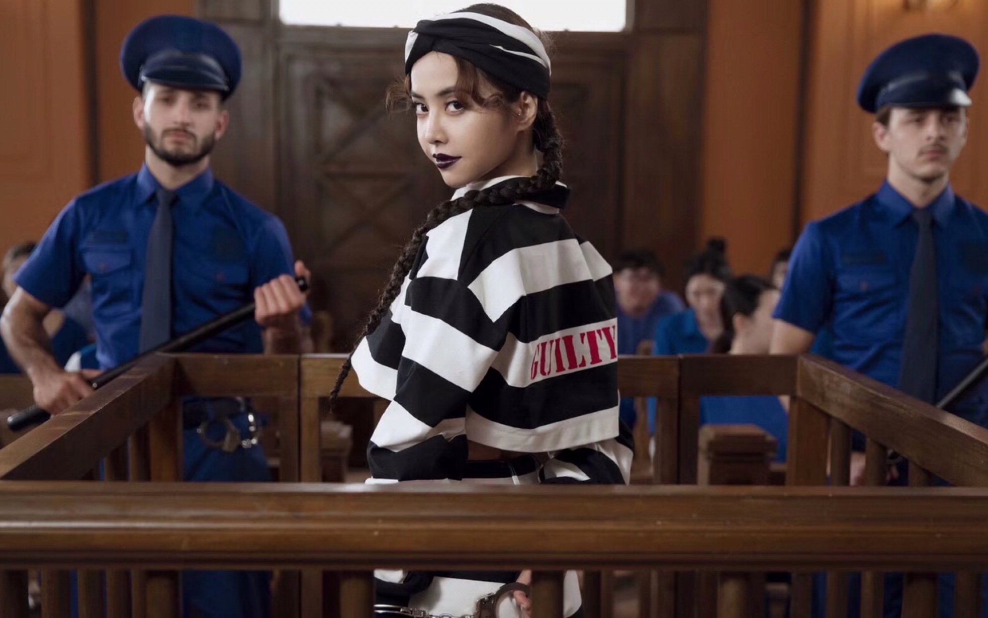 初老少女看蔡依林《怪美的》mv reaction