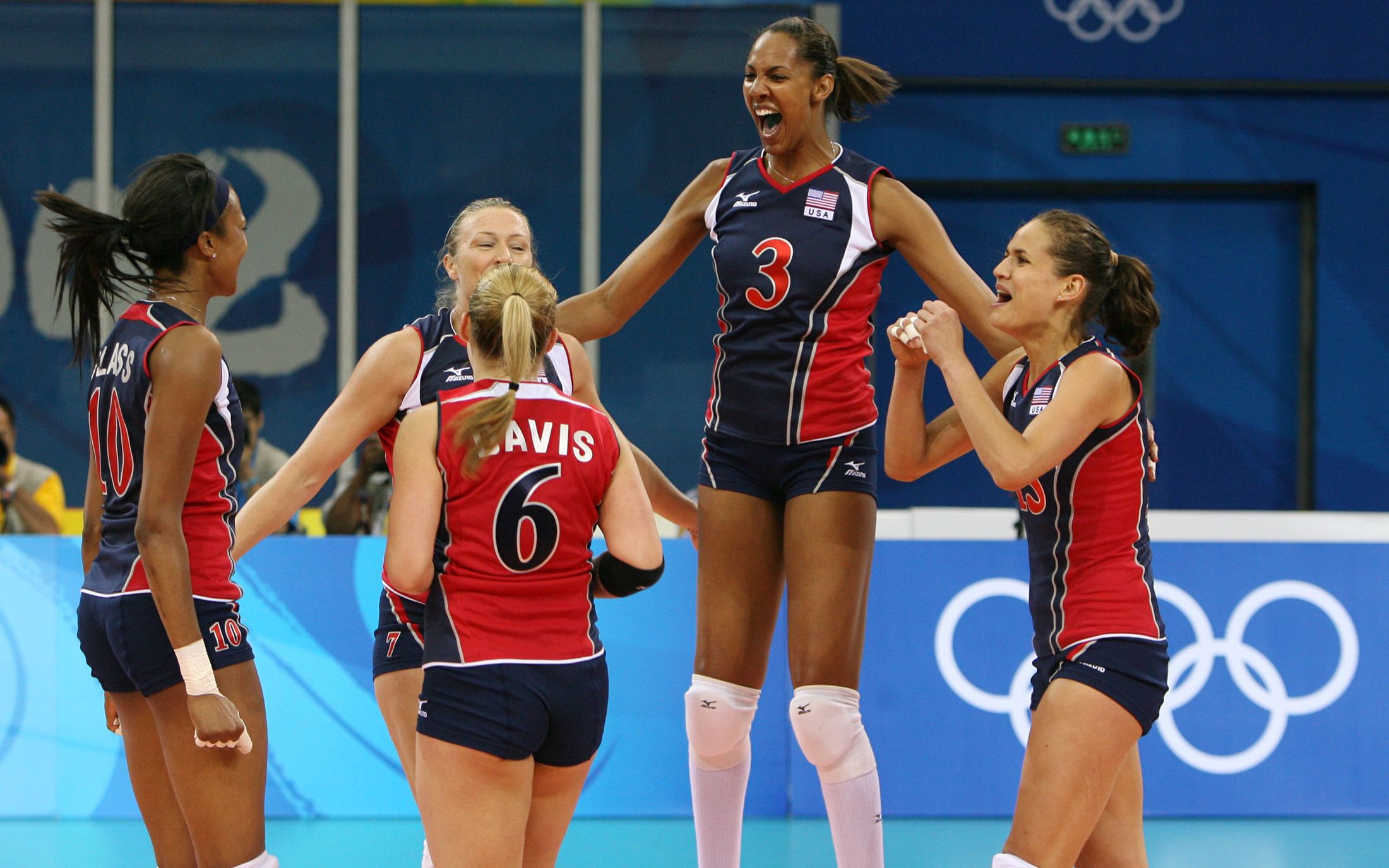 2008年北京奥运会银牌-美国女排的快攻组合战术