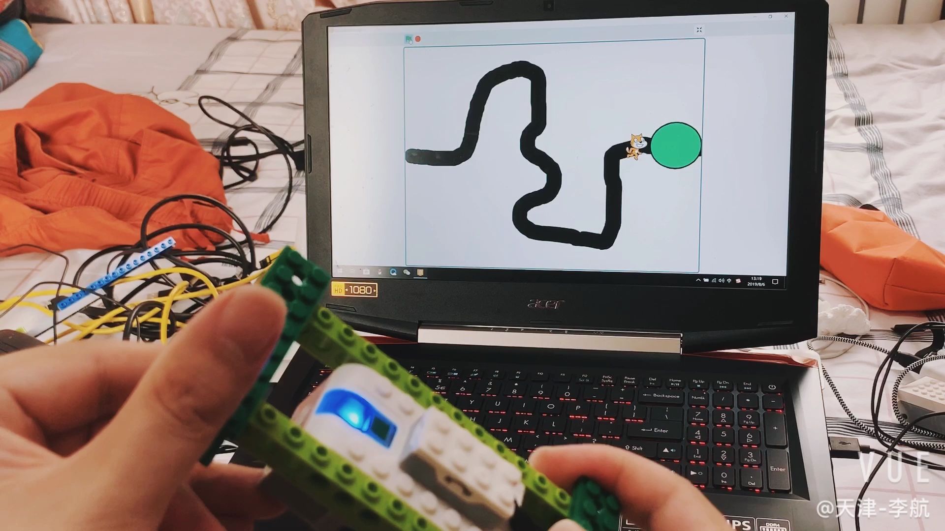 scratch&wedo2.0 冒險小貓 李航作品