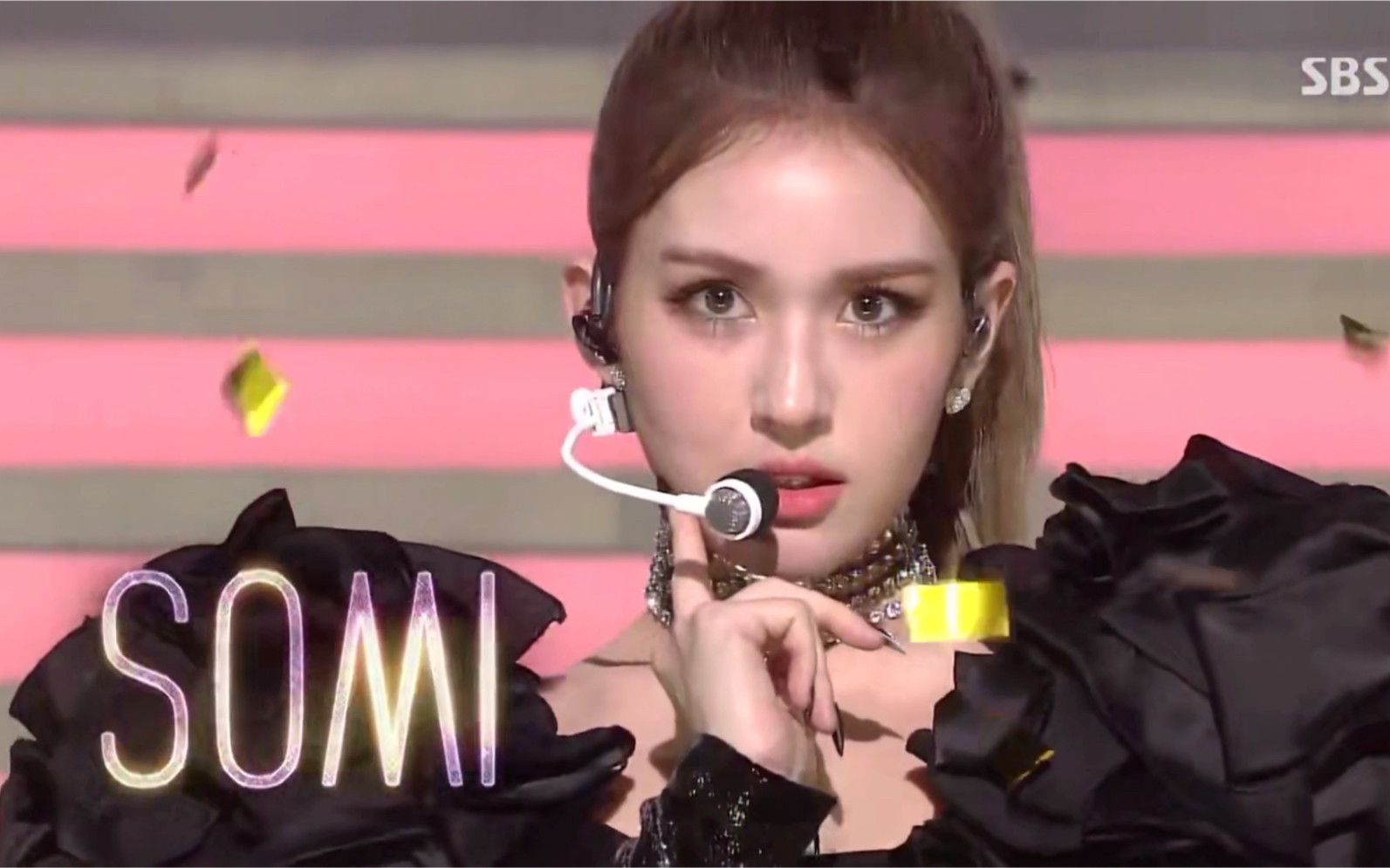 somi 全昭弥 7.26新曲舞台《what you waiting for》现场