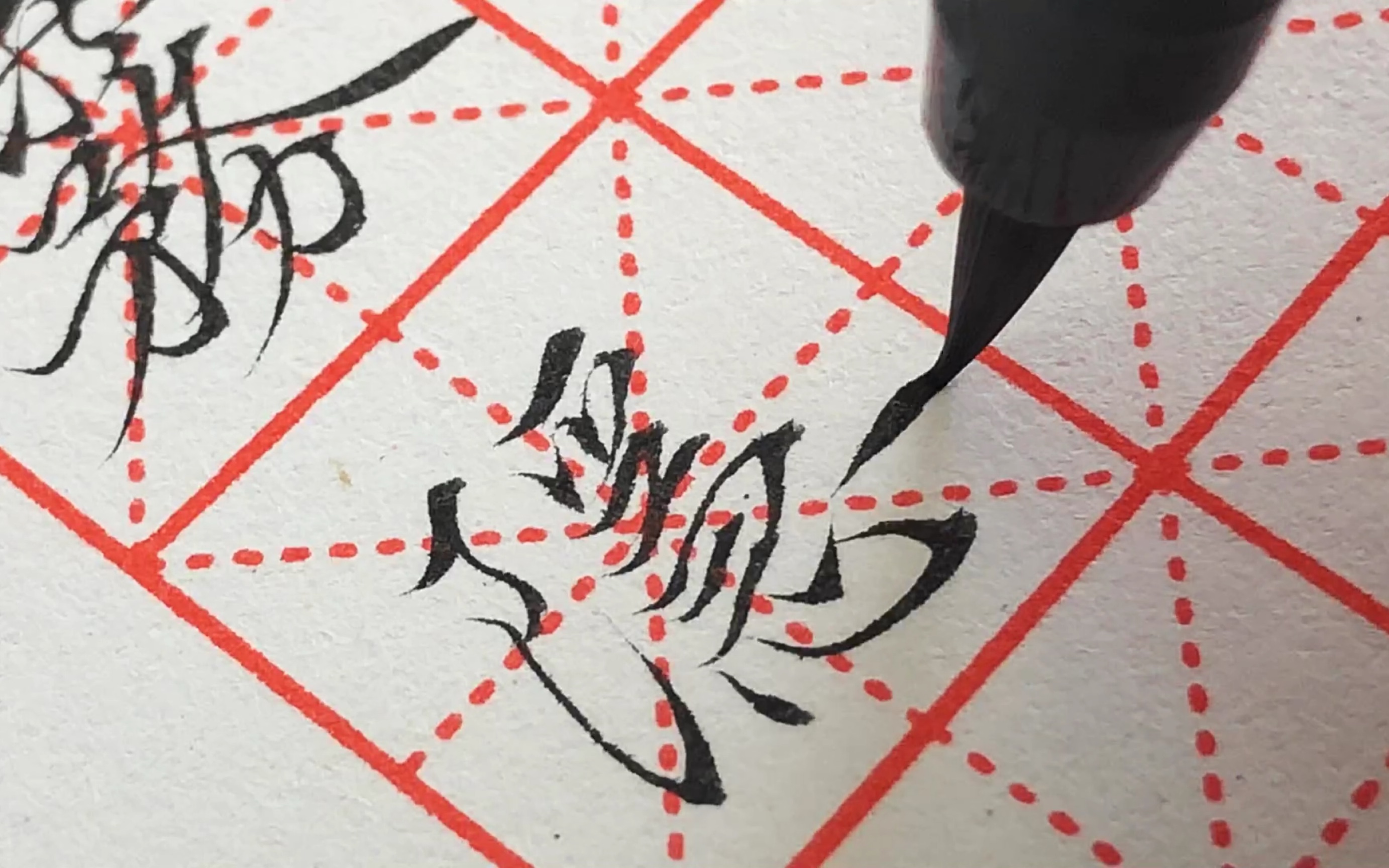 摸鱼_哔哩哔哩_bilibili