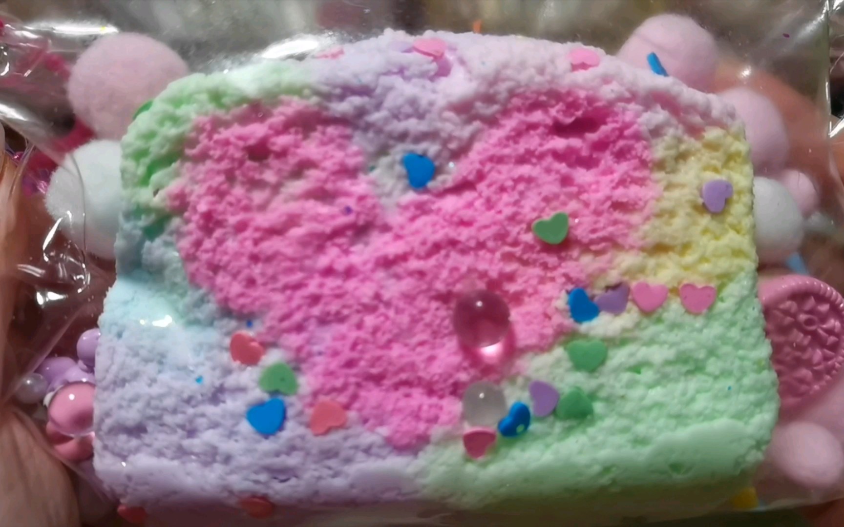 捏捏开箱分享|cherrybomb极致的奶油爆浆感