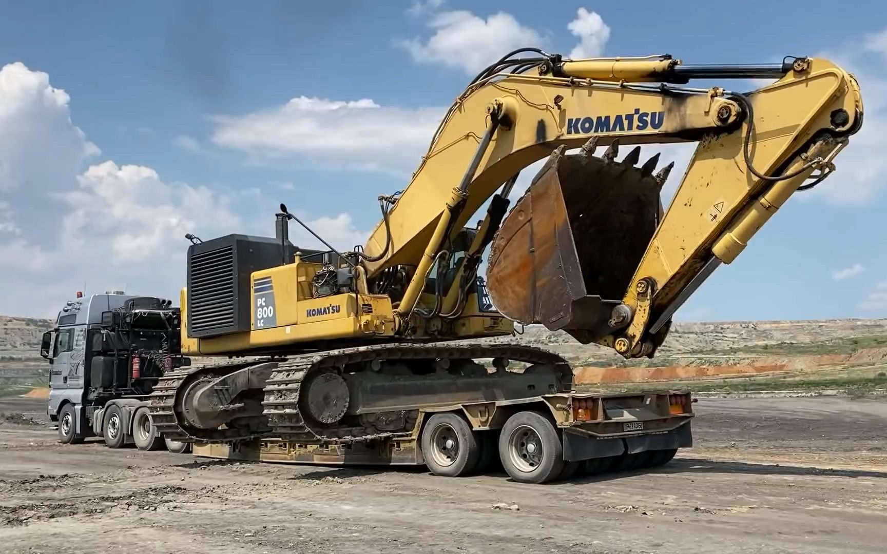 megamachineschannel运送小松komatsupc800挖掘机fasoulas重型运输