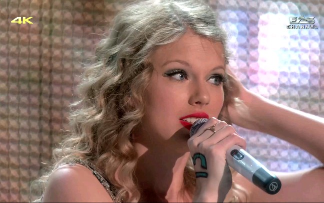 [图][Remastered 4K] Teardrops On My Guitar - Taylor Swift • Journey To Fearless