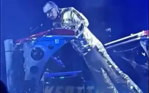 Tải video: Rammstein2024巡演开心时刻