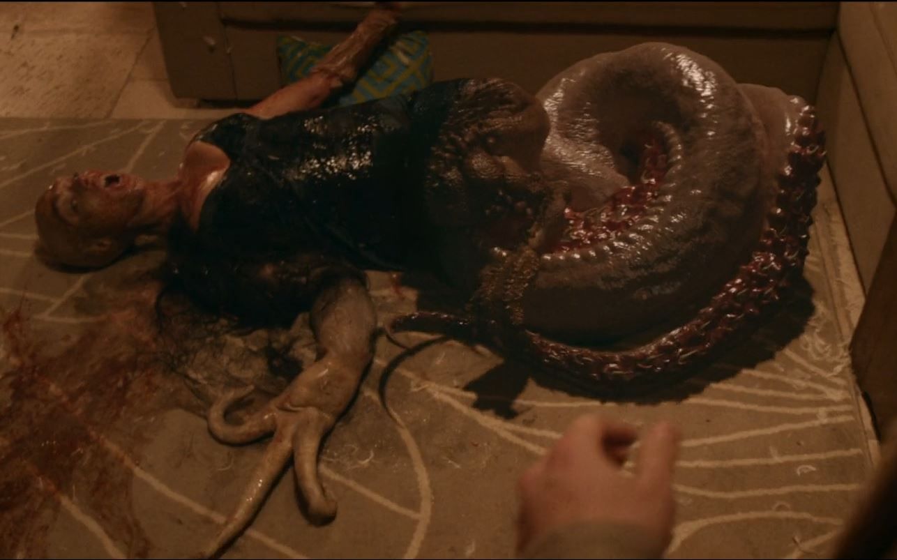 美女为了永生,每二十年怀孕一次 - 浪漫恐怖电影 《春天》