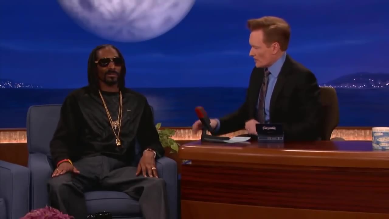 【中字】eminem 和 snoop dogg的搞笑时刻【黑泡娱乐】